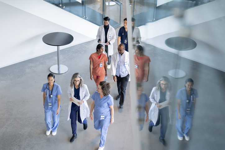 Air purifiers for large waiting rooms